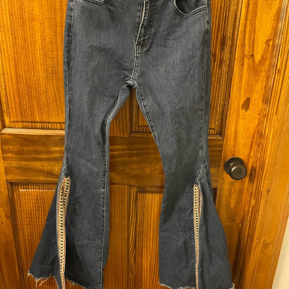 Bell bottom open flare jeans
